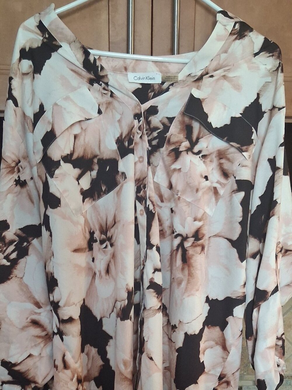 Calvin Klein Wmn Floral 2X Roll Tab Sleeve Utility Cottage Blouse Pink Black